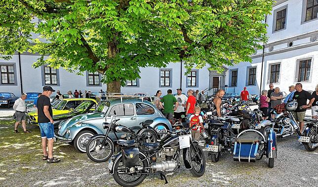 Bild 20: Bilder vom Oldtimertreffen am Schloss Meßkirch