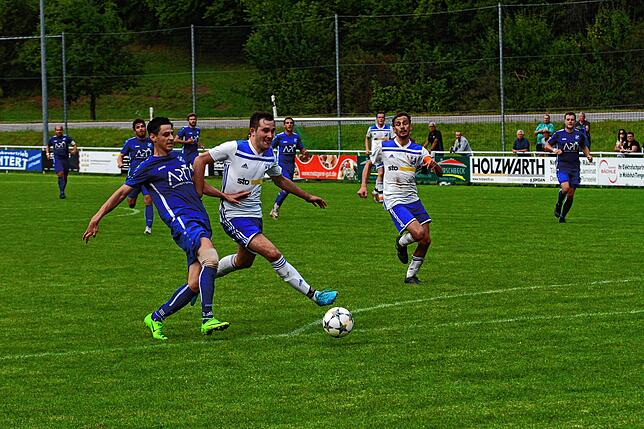Bild 4: FC Geißlingen gewinnt beim FC Weizen mit 3:2 &ndash; und wir haben Bilder!