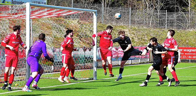 Bild 33: SG Weilheim/Gurtweil gewinnt 2:1 beim FC Bergalingen – und wir haben Fotos!