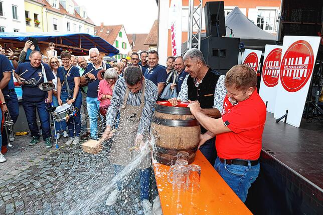 Bild 27: Das Seetorfescht 2025 ist eröffnet! An diesem Wochenende feiert ganz Allensbach