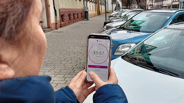 Kein Stress beim Parken: Mit der neuen Parkapp kann die Parkzeit unkompliziert verlängert werden.