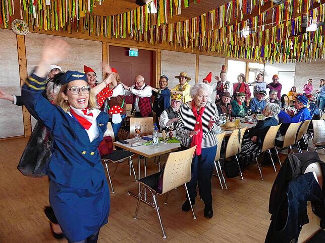 Bild 38: Die schönsten Bilder der Seniorenfasnet in Bermatingen-Ahausen!