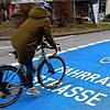 Vorfahrt für Fahrräder: An einigen Stellen gibt es das bereits in Konstanz. Doch gemessen an ihrem Anteil am Verkehr, werden Radler bis ...