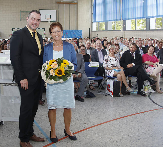 Bild 7: Bilder von der Verabschiedung des Realschulrektors Egon Bäurer