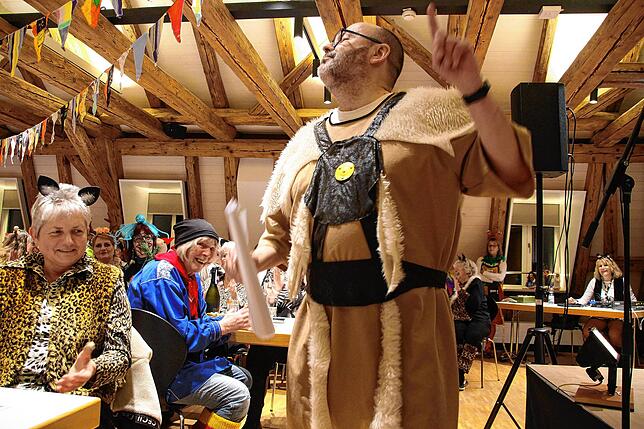Bild 14: Bilder von der Markdorfer Frauenfasnet