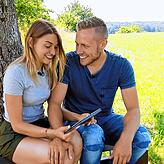 Nur in der Sendung ein Herz und eine Seele: Paddy und Julia.