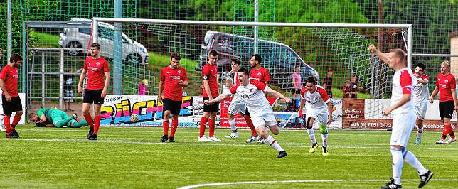 Bild 19: FC Hochrhein unterliegt 3:4 beim FC RW Weilheim &ndash; und wir haben Bilder!