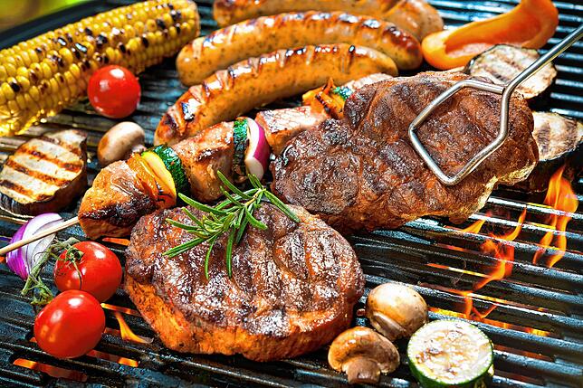 Wer mag was? Und vor allem: Wer isst wie viel? Wichtige Fragen vor einem Grillfest.