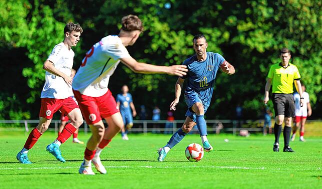 Bild 11: Unsere Bildergalerie vom Verbandsliga-Auftakt zwischen Südstern Singen und dem SC Pfullendorf