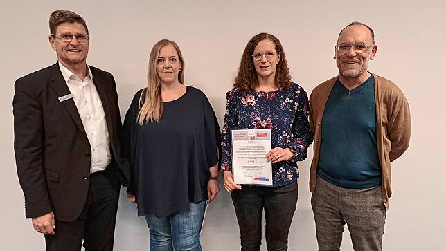 5. Platz: Der Förderverein der Weihermattenschule Bad Säckingen erhält 2000 Euro für die Ausstattung der AG „Garten-Forscher“. Von ...