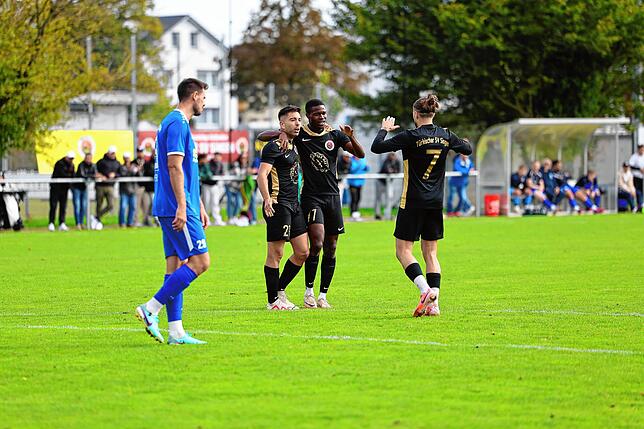 Bild 20: Unsere große Bildergalerie vom 8:1-Sieg des TSV Singen in der Verbandsliga gegen den FC Waldkirch