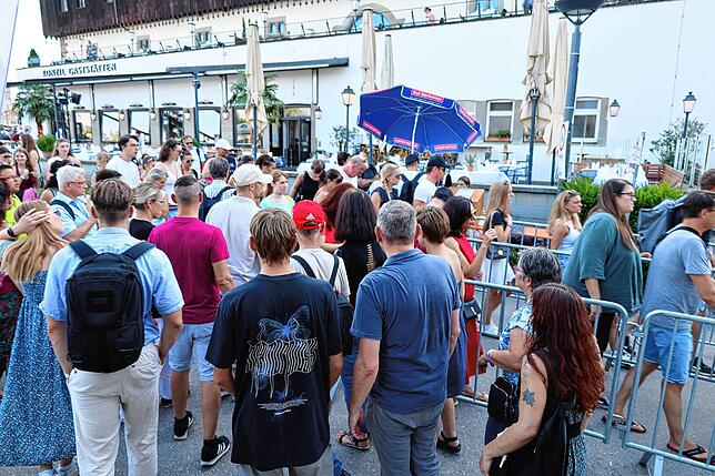 Bild 21: Beim Seenachtfest 2025 wird das Konstanzer Bodenseeufer zur Festmeile