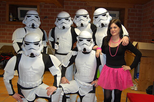 Stormtrooper: Das &bdquo;Star Wars&ldquo;-Ballett hatte Viola Schneider mit den Fuchsmännern einstudiert.
