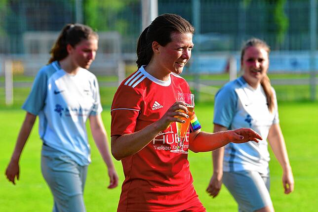 Bild 41: SV Niederhof steigt nach 3:2-Sieg bei der SG Ebnet in die Verbandsliga auf &ndash; und wir haben Bilder!