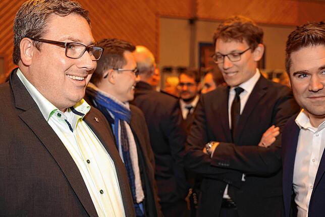 Bild 8: Bilder vom Wahlabend: Gaienhofen feiert seinen künftigen Bürgermeister Jürgen Maas