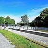 Circa drei Wochen dauert es, um das Freibad für einen möglichen Betrieb herzurichten. Sicherheitshalber hat man bereits begonnen und ...