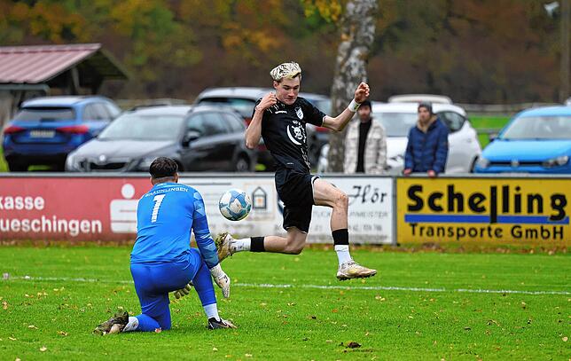 Bild 9: Unsere große Bildergalerie vom Bezirksliga-Kellerduell zwischen Kirchen-Hausen und Bräunlingen