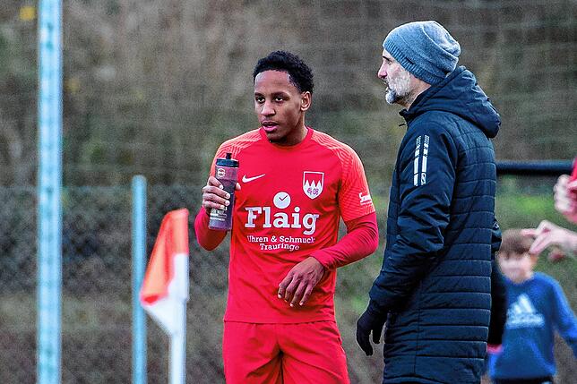 Bild 17: FC Tiengen 08 und FC Zell trennen sich 1:1 &ndash; und wir haben Bilder!