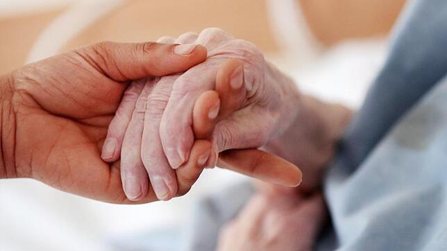 In Deutschland werden 300.000 alte und kranke Menschen von osteuropäischen Kräften betreut.