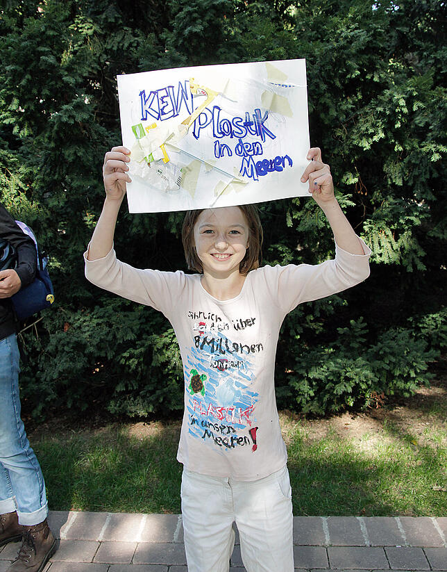Bild 2: Villinger Mamas for Future und ein Yoga-Flashmob für den Klimaschutz