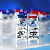 Ampullen mit einem neuen Impfstoff gegen das Coronavirus im Nikolai Gamaleya Nationalzentrum für Epidemiologie und Mikrobiologie in ...