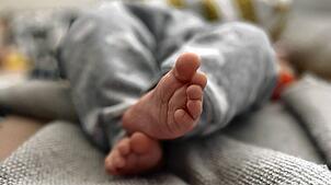 Welcher Name passt zu meinem Baby? Diese Frage beantworten einige Eltern gleich.