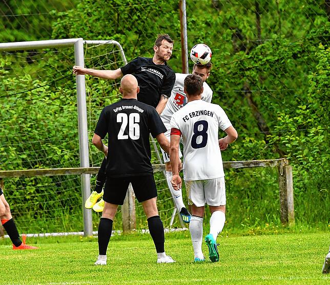 Bild 19: FC Erzingen siegt mit 6:3 bei der Spvgg. Brennet-Öflingen &ndash; und wir haben die Bilder!