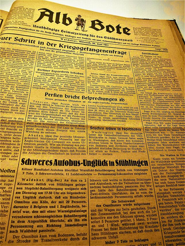 Dieser Bericht über die verheerende Kollision eines Reisebusses mit einem Personenzug der Wutachtalbahn ist am 20. Juni 1951 auf der ...