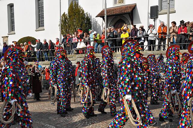 Bild 7: Markdorf: Narrenbaumsetzen 2025 – alle Highlights und besten Einblicke!