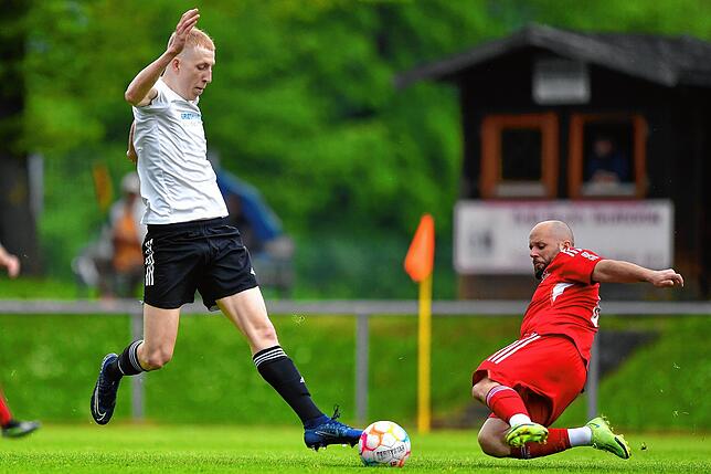 Bild 13: SV 08 Laufenburg siegt beim FSV Rot-Weiß Stegen mit 3:0 &ndash; und wir haben Bilder!