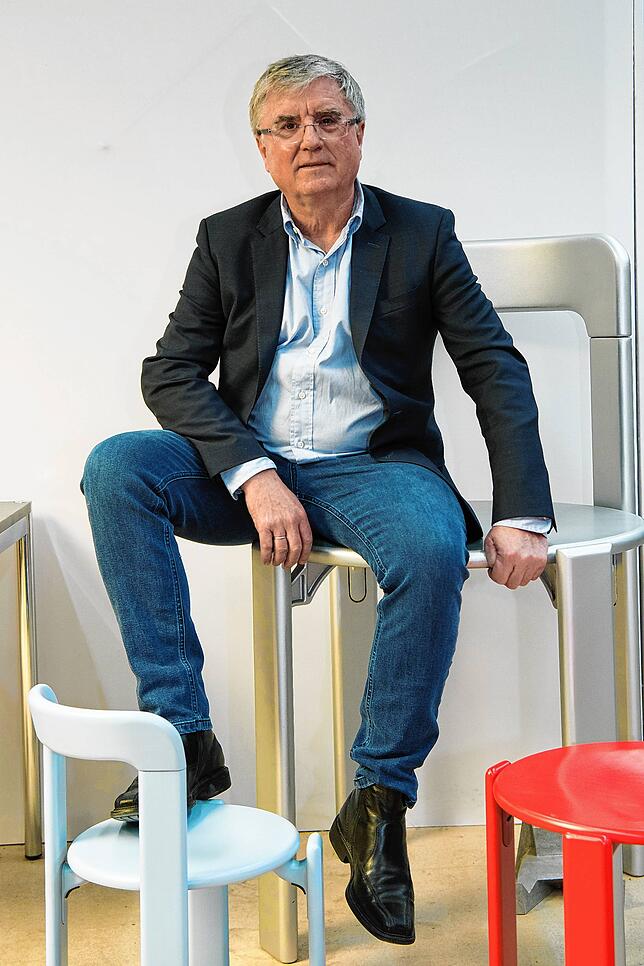 Thomas Kummer ist der Fachmann in Sachen exklusive Möbel. Er arbeitet in Stein am Rhein bei Schaffhausen.