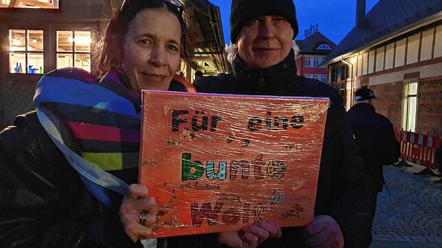 Ulrike Neumann-Weber und Michael Weber beziehen in Heiligenberg Position gegen eine von der AfD angemeldete Anti-Windkraft-Demo.