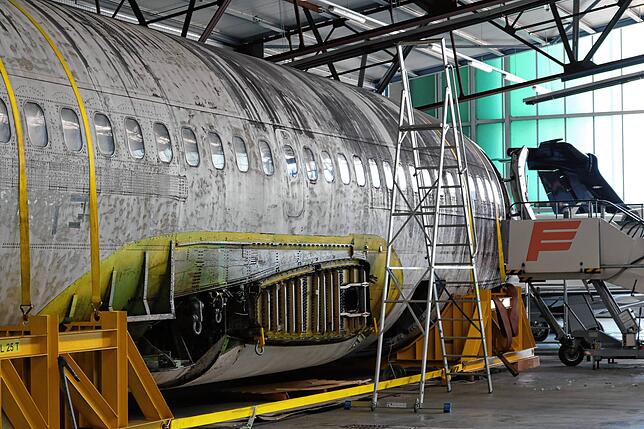 Der Rumpf der geschichtsträchtigen Lufthansa-Maschine im Hangar.