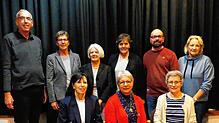 Sie freuen sich auf die nächsten Ausstellungen (hinten, von links): Peter Kaiser, Doris Corpus, Madeleine Rojek, Karin Donner, Dominik ...