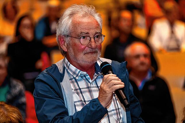 Thomas Rotschuh möchte wissen, wie Promigefangene im Knast leben.