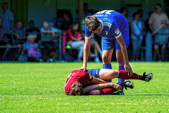 Bild 20: FC Weizen bleibt nach 2:0-Sieg beim FC Huttingen in der Kreisliga A &ndash; und wir haben Bilder