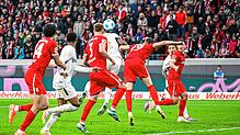 Freiburg im Breisgau: SC Freiburg – Bayer Leverkusen, 32. Spieltag, Europa-Park Stadion.