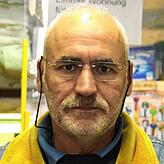 Kurban Aras lebt seit 20 Jahren im schmalsten Haus der Stadt.
