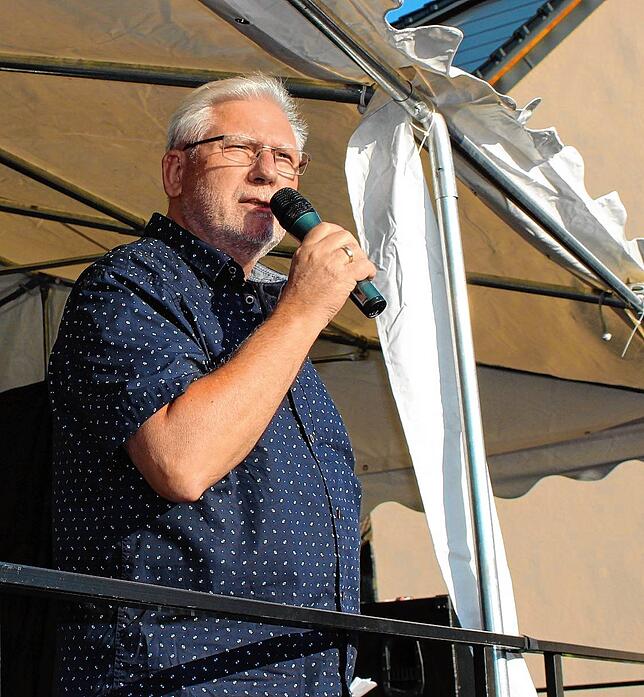 Ortsvorsteher Fred Thelen freute sich über so viele Besucher