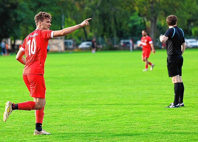 Bild 36: Die besten Bilder der Landesliga-Partie zwischen dem SV Geisingen und dem FC Öhningen-Gaienhofen