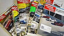 Diese Expemplare von „Auto, Motor, Sport“ hat Karl-Heinz Birkhofer noch bei sich zu Hause. Der Pfullendorf tappt in Abofalle.