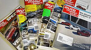 Diese Expemplare von „Auto, Motor, Sport“ hat Karl-Heinz Birkhofer noch bei sich zu Hause. Der Pfullendorf tappt in Abofalle.