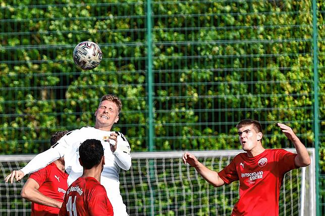 Bild 14: FC Hochrhein siegt mit 5:2 beim SV 08 Laufenburg II &ndash; und wir haben Bilder!