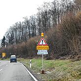 Das Umleitungsschild, das bei Nadine und Michael Schwarz für Verwirrung gesorgt hat.