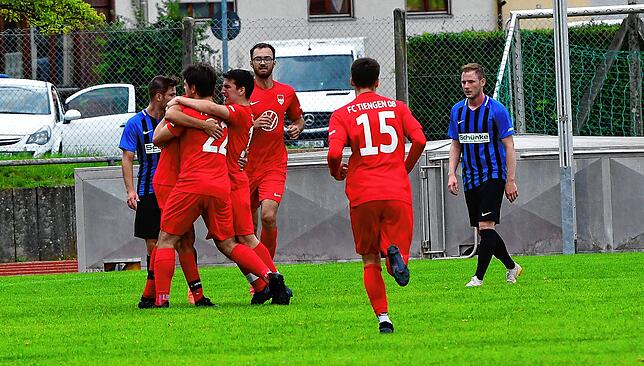 Bild 35: FC Tiengen 08 setzt sich mit 4:3 bei Aufsteiger SG FC Wehr-Brennet durch &ndash; und wir haben Bilder!