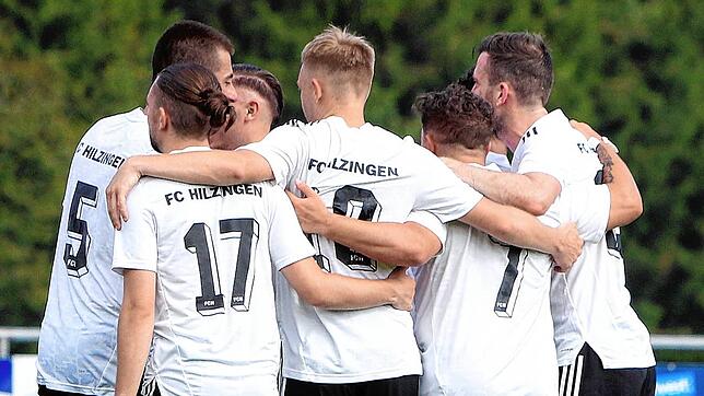 Jubelnde Hilzinger gab es zuletzt selten zu sehen. Am Kirchweih-Spieltag war es nach dem Sieg gegen Immenstaad wieder soweit.