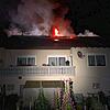 Ein Wohnungsbrand einer Dachgeschoßwohnung hat am späteren Samstagabend in Roggenbeuren einen hohen Sachschaden verursacht.