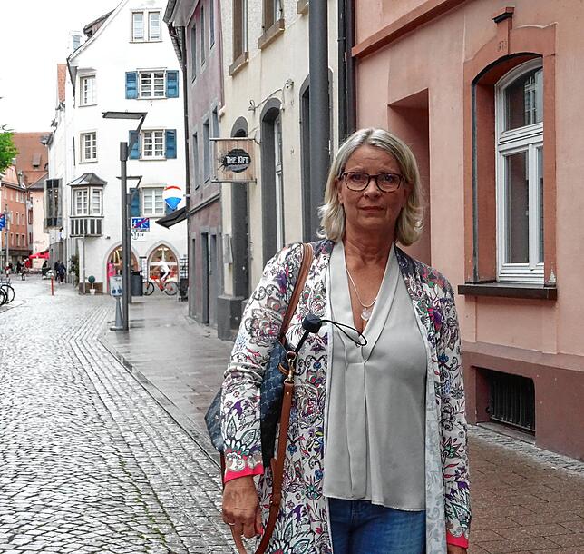 Petra Bender ist seit vier Jahren an Winters Seite. Über die Patenschaft sagt sie: „Jeder verdient doch einen Menschen, der einem ...