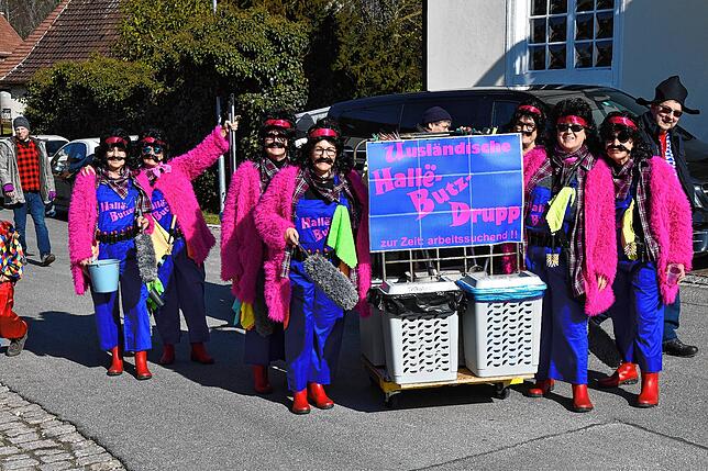 Bild 1: Honstetter Narren feiern Rosenmontag mit buntem Programm