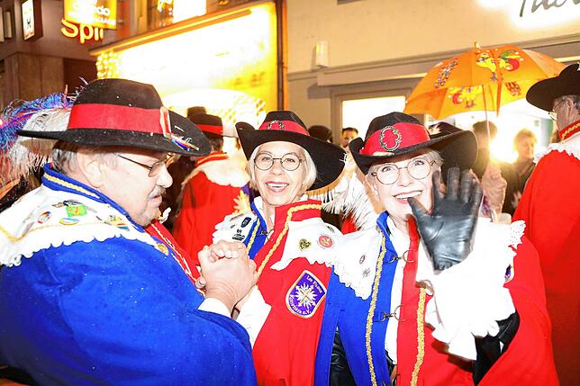 Bild 24: &sbquo;S goht degege! In Konstanz wird die Fasnacht ausgerufen. Hier gibt&lsquo;s die Bilder aus der Altstadt